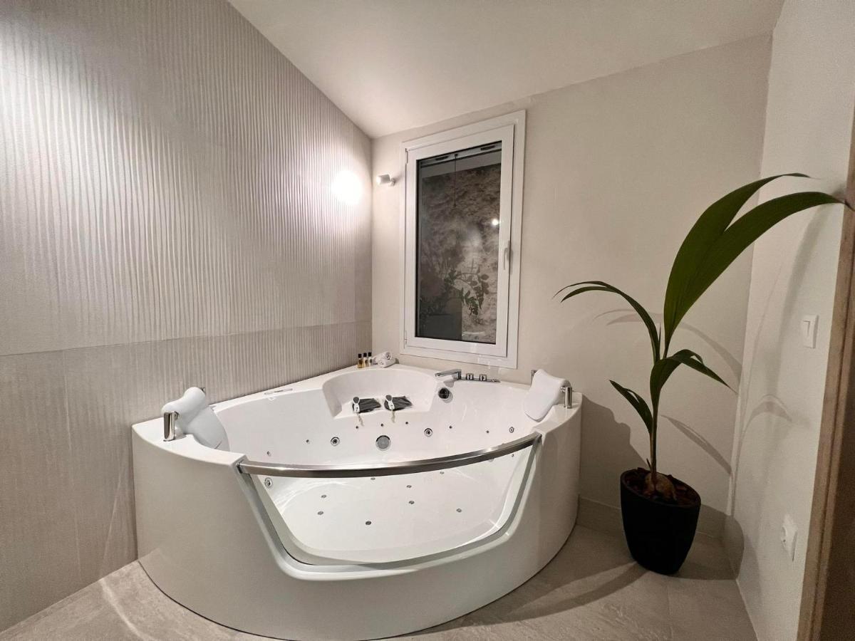 Perla Coco Jacuzzi Suites La Canea Esterno foto